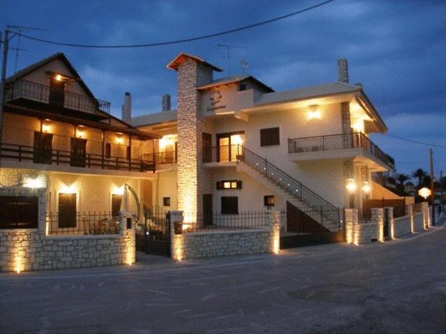 Giogarakis Suites Eleónasz Kültér fotó