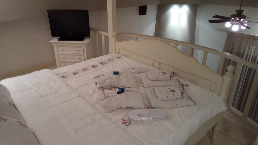 Giogarakis Suites Eleónasz Kültér fotó