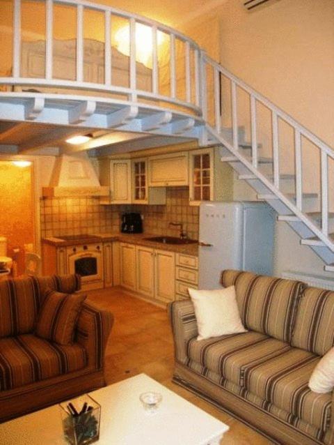 Giogarakis Suites Eleónasz Szoba fotó