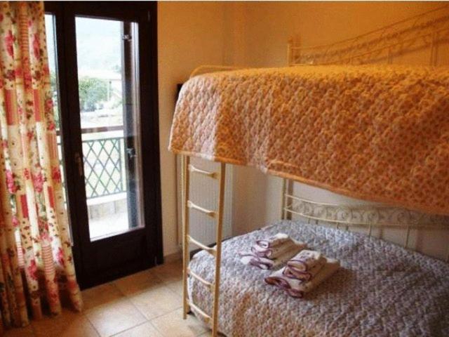 Giogarakis Suites Eleónasz Szoba fotó