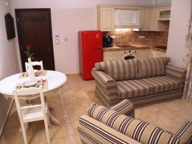 Giogarakis Suites Eleónasz Szoba fotó