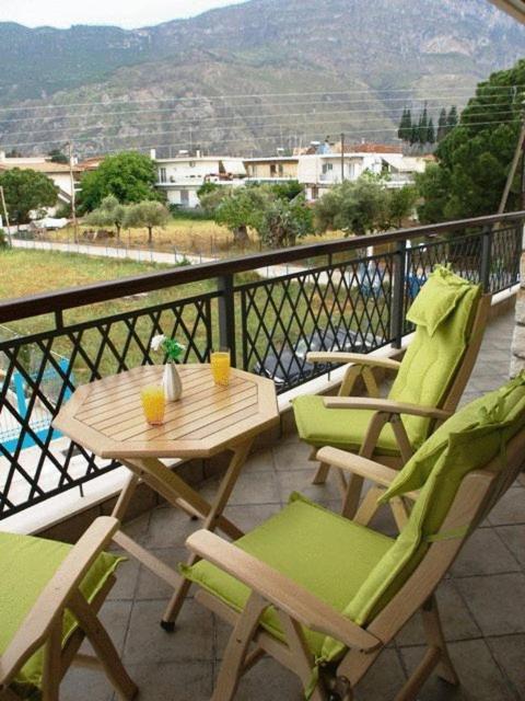 Giogarakis Suites Eleónasz Szoba fotó